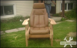 Lawn Chair – White Trash Repairs