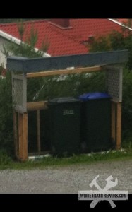 Norwegian garbage can shelter