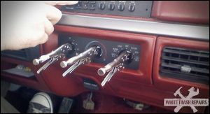 vice-grips-car-repair