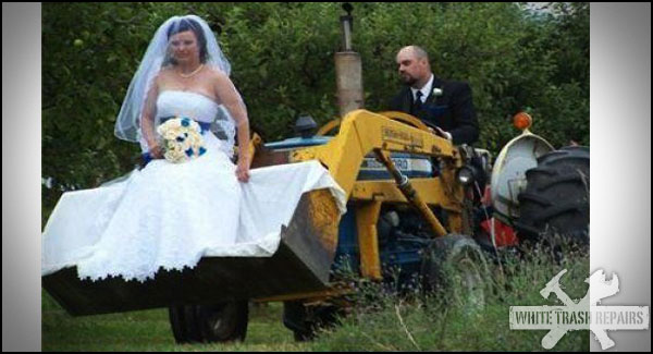 bride-tractor-redneck-wedding